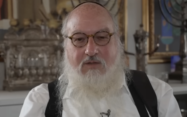 L’ancien espion israélien Jonathan Pollard s’exprime sur i24 le 20 novembre 2025. (Crédit : Capture d’écran/i24/Youtube)